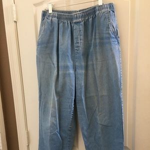 Ladies cabin creek jeans 16 short